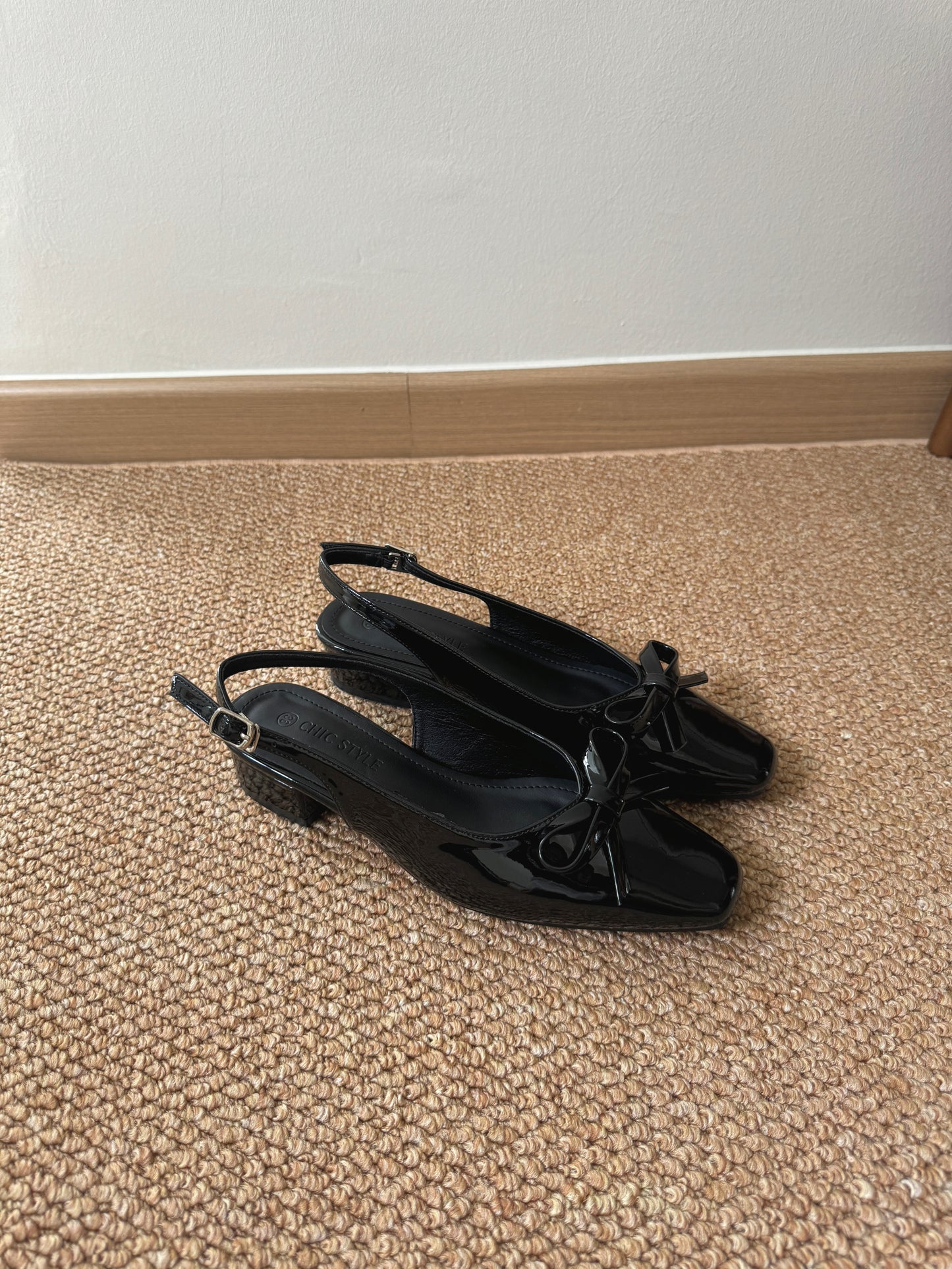Vianna French Bow Heels (Black)