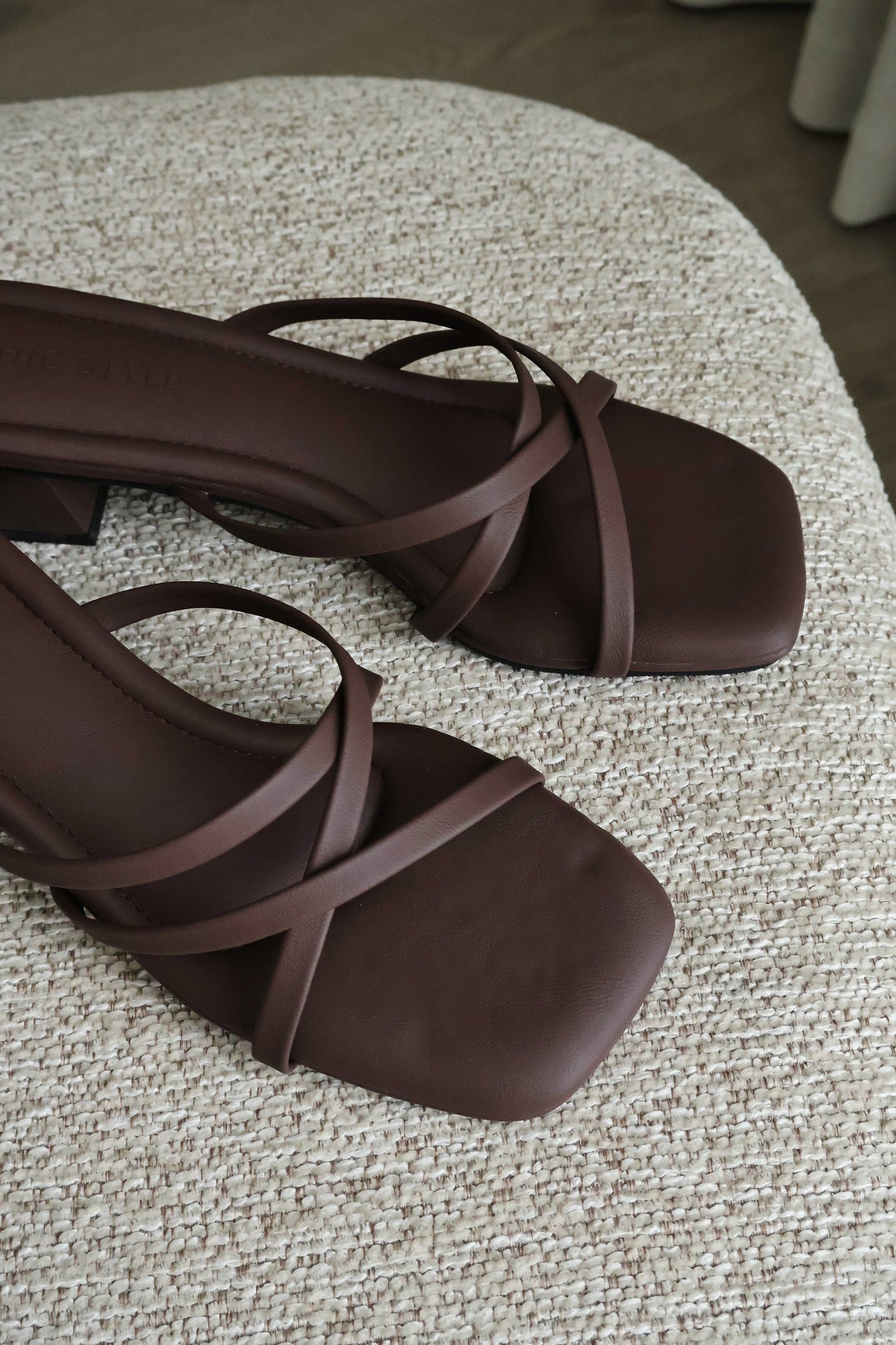 Della Strappy Block Heels (Espresso)