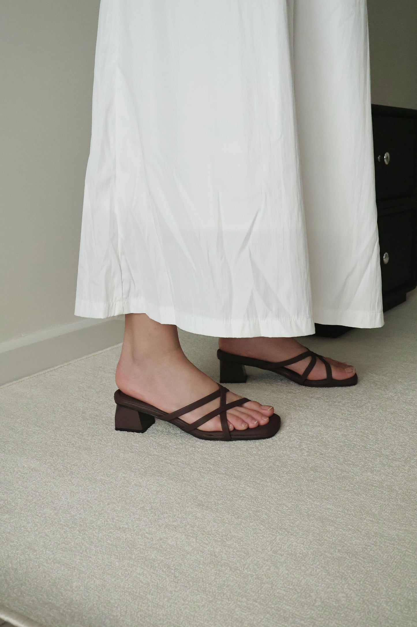 Della Strappy Block Heels (Espresso)