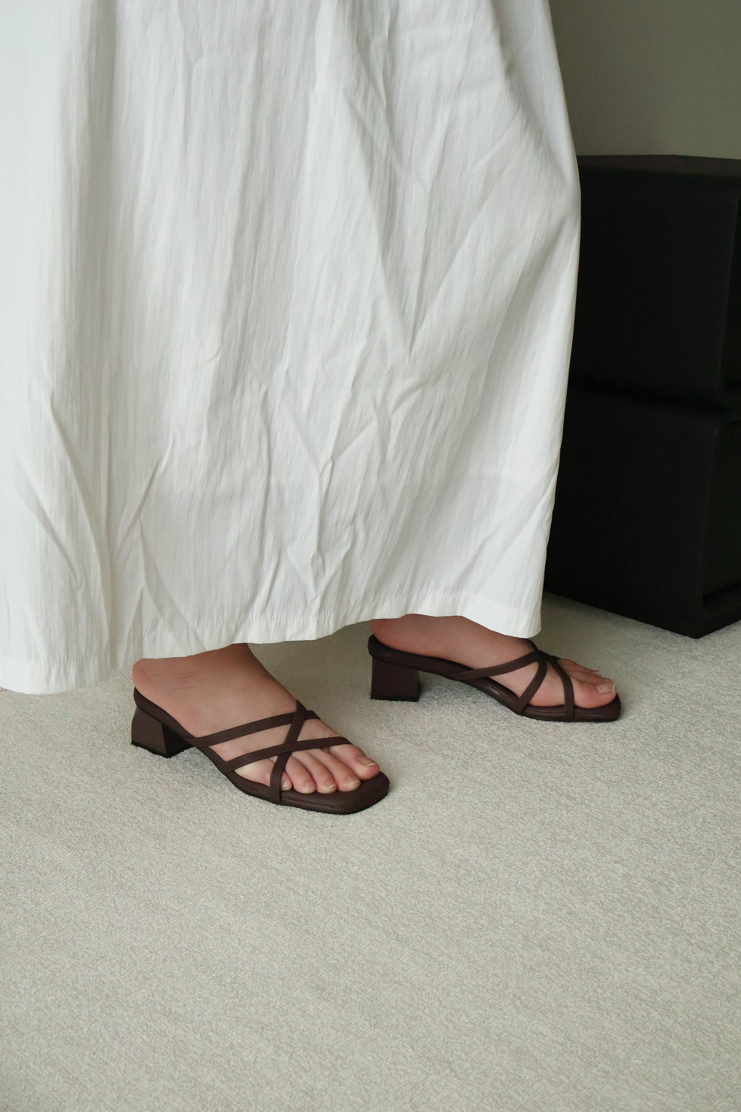 Della Strappy Block Heels (Espresso)