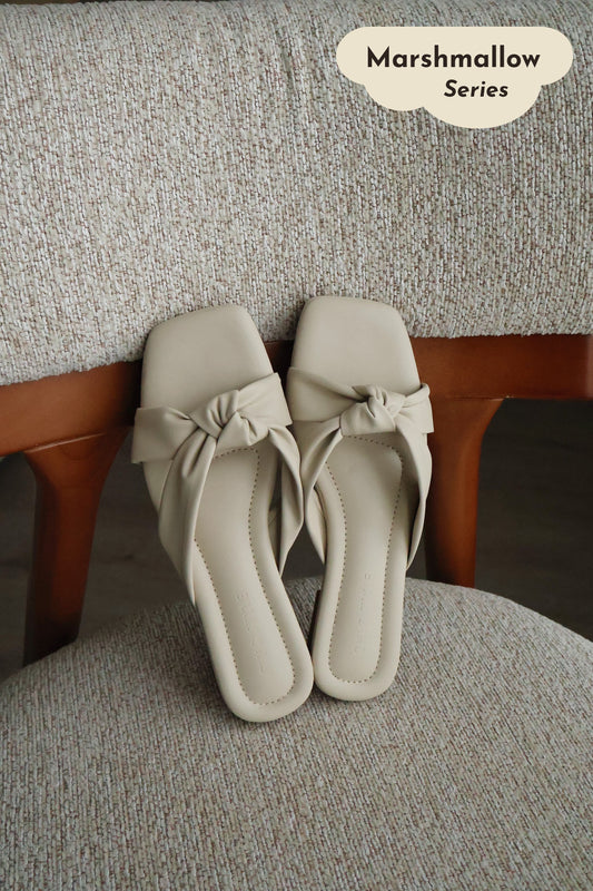 Zadie Knot Slide Sandals (Nude)