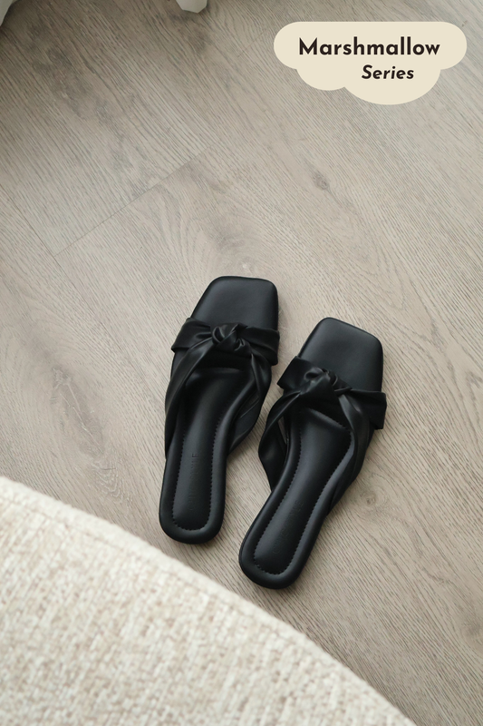 Zadie Knot Slide Sandals (Black)